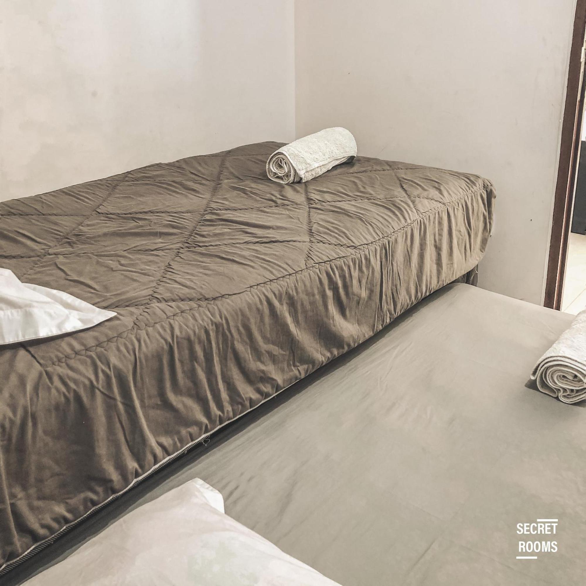 Gateway Pasteur Apartment By Secret Rooms Бандунг Номер фото